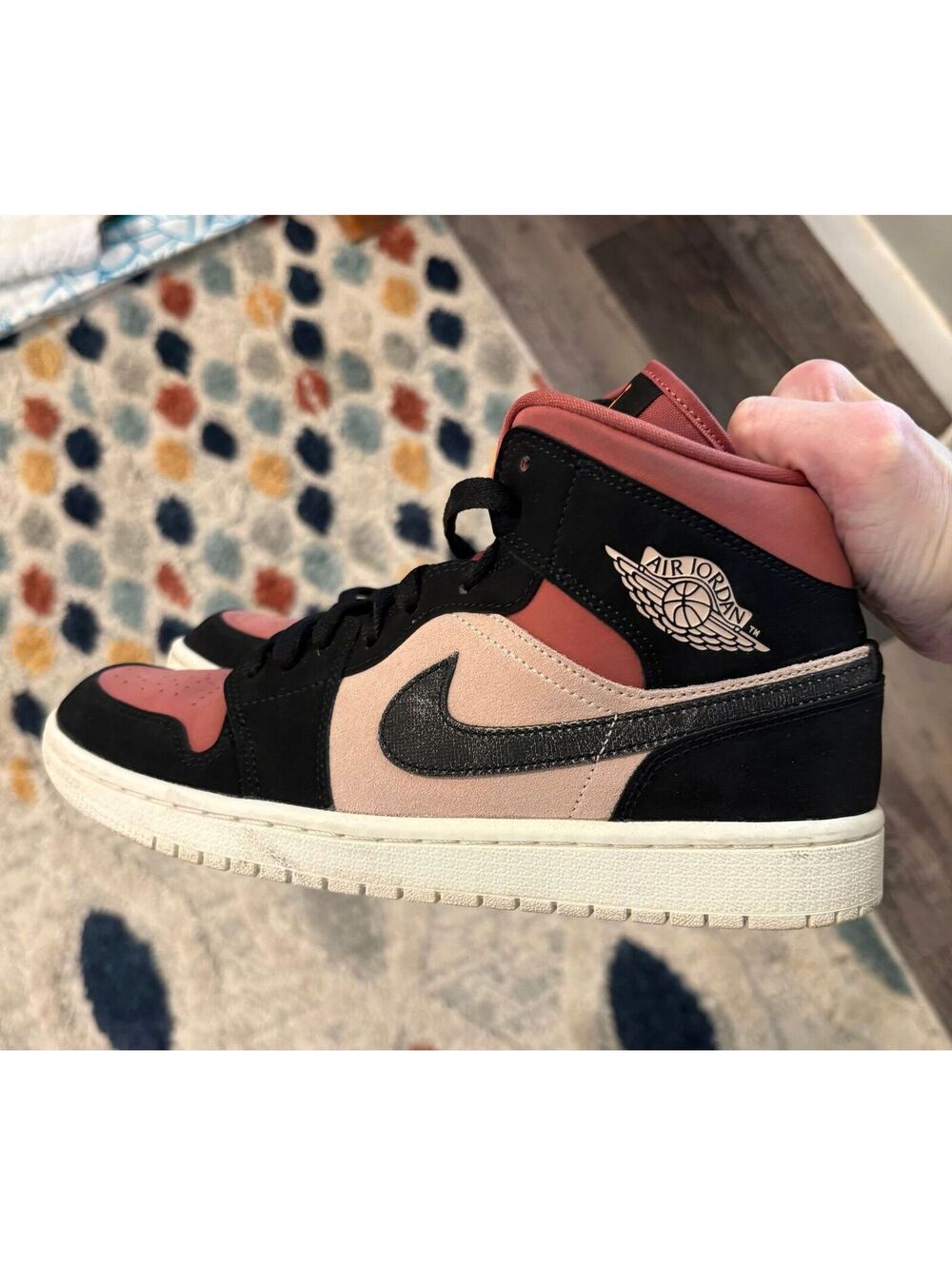 Nike Air Jordan 1 Mid Canyon Rust. Worn once. Men’s 9.5. Women’s 11